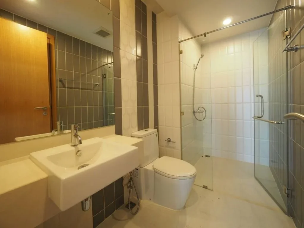 เช่าด่วน คอนโด Circle Condominium แบบ 1 ห้องนอน 10 นาทีจาก BTS นานา MRT อโศก For Rent A Nice 1 Bedroom Unit