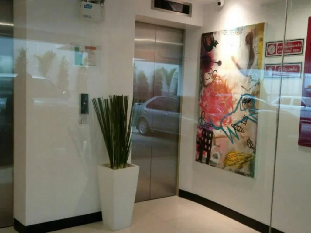 suite 39 Condo close to BTS Phrom Phong station for rent 40000 month