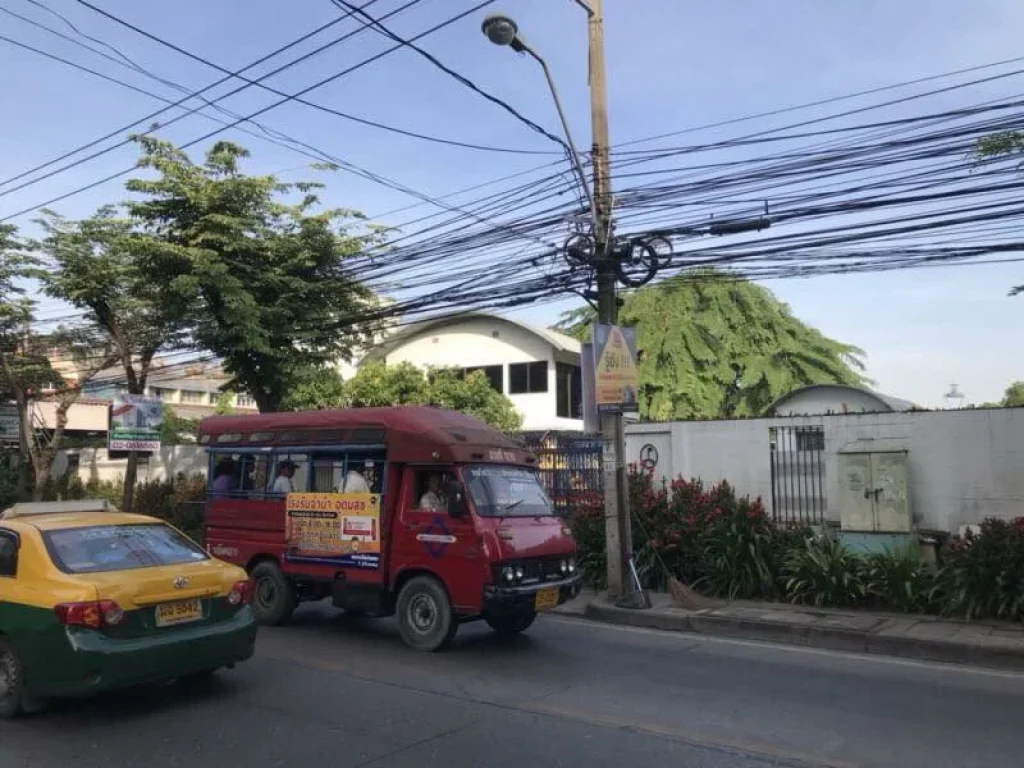 ขายที่ดินแปลงถนนสุขุมวิท 1011 ใกล้รถไฟฟ้า อุดมสุข ปุณณวิธี