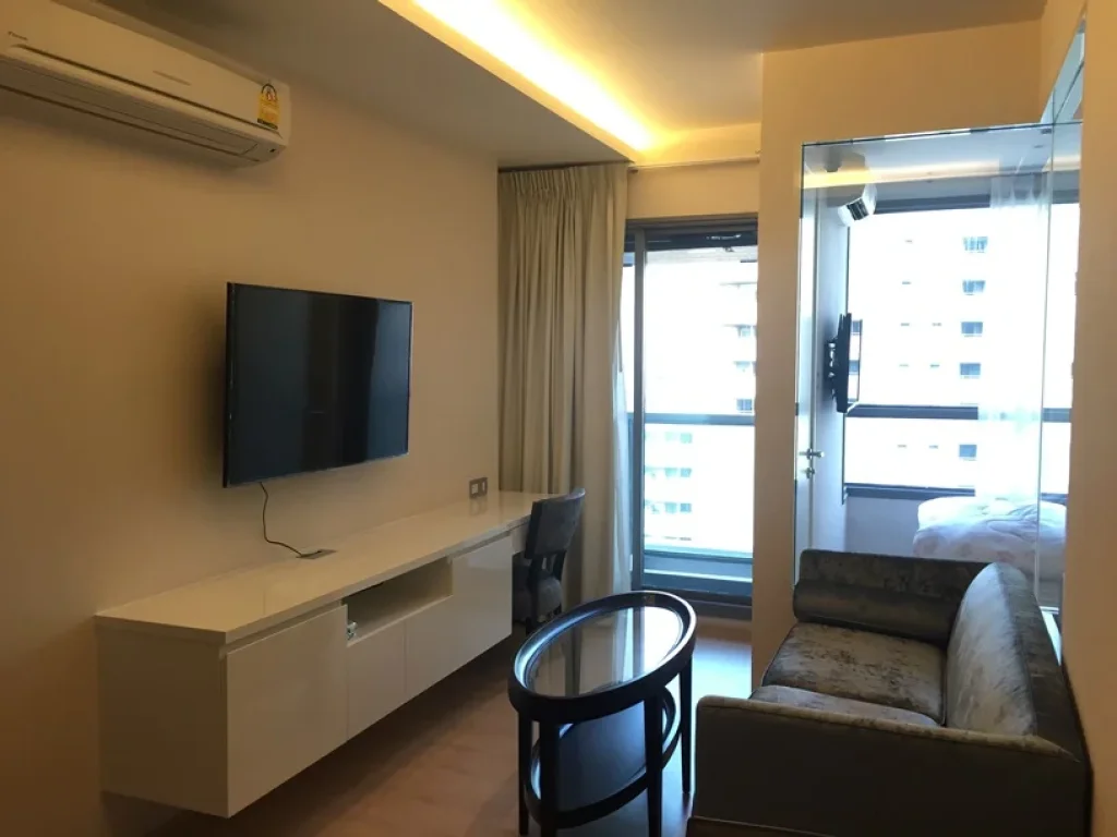 Condo for Rent H Condo Sukhumvit 43 40 SQM Near Prompong BTS