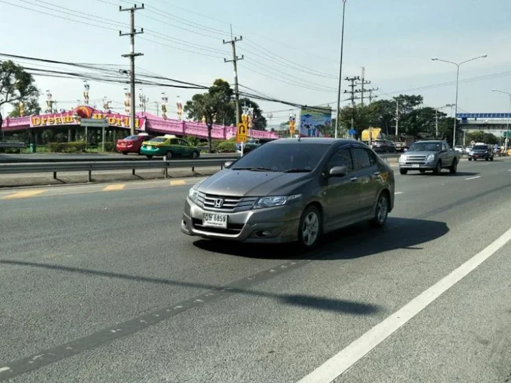 ขายที่ดิน 174ไร่ ติดถนนรังสิต-นครนายก คลองสาม ตรงข้ามดรีมเวิลล์