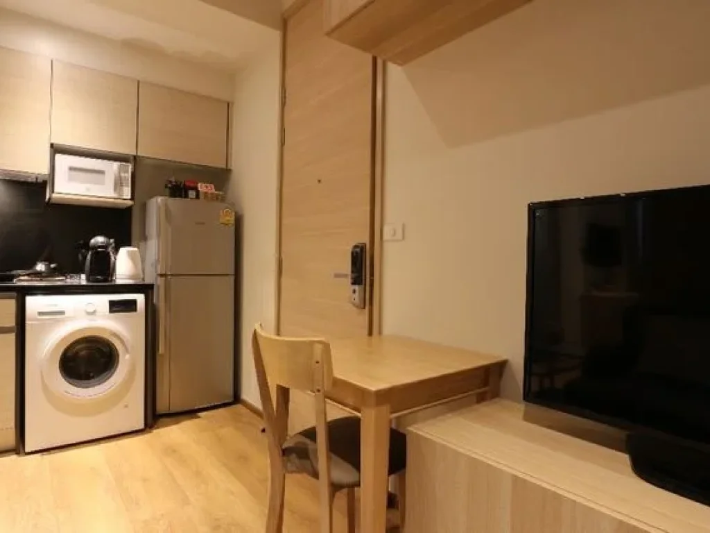 CONDO FOR RENT Park 24 Sukhumvit 24 Near BTS Phrom Phong