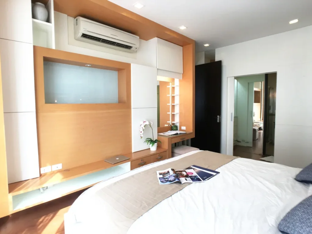 RENT Condo 2 Bedrooms 75 SqM in Ratchathewi area ONLY 40000 THB