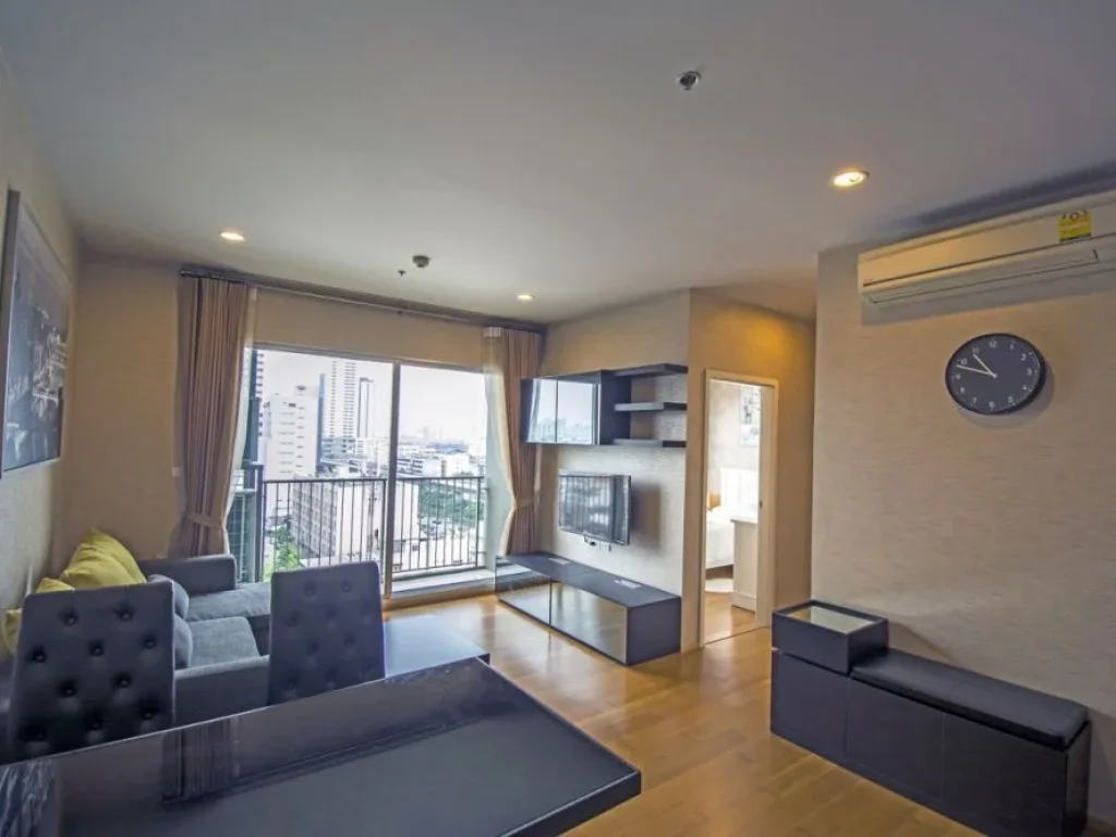 C010 2Bedroom 2Bathroom at Hive Taksin Condominium near BTS is now available for rent