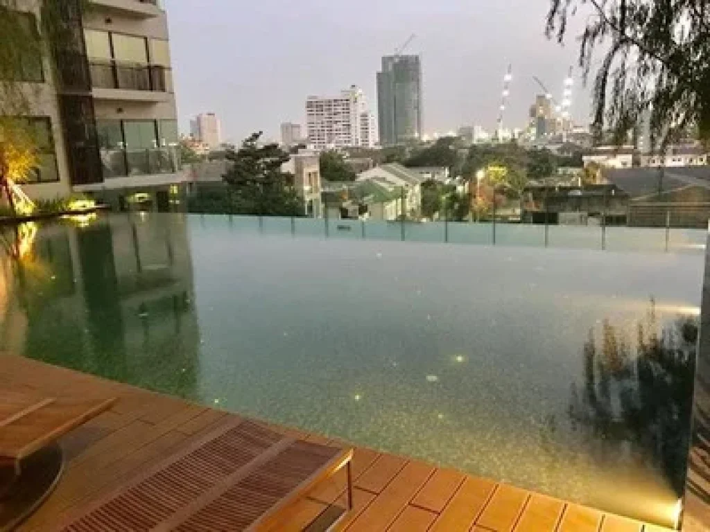 For Rent Rhythm Sukhumvit 36-38 BTS Thonglor 350 m 42 sqm 1 BR 38000 THB