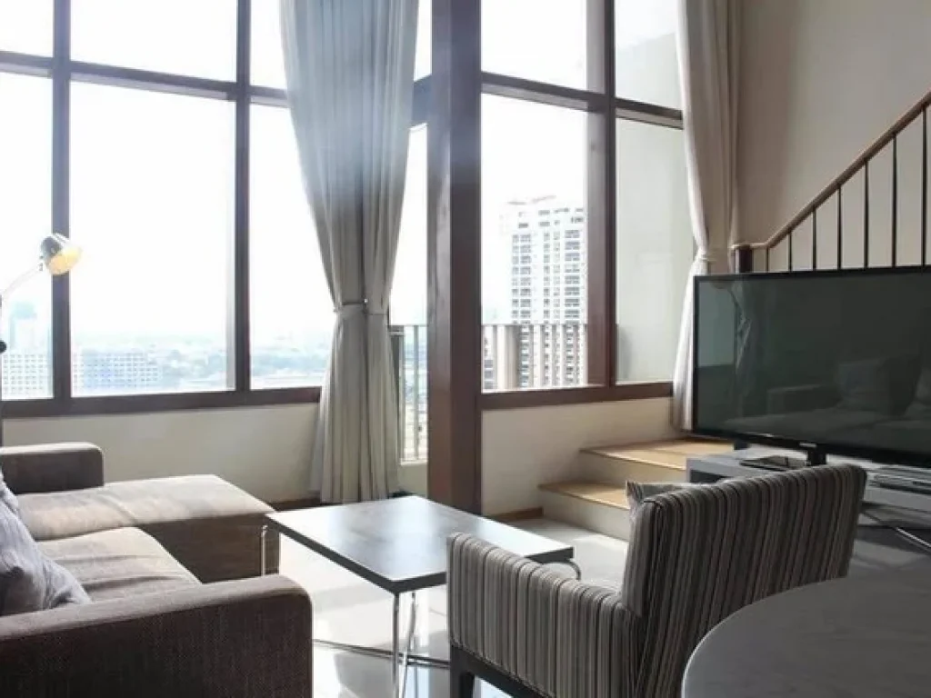 T352 ให้เช่า THE EMPORIO PLACE ใกล้ BTS พร้อมพงษ์ 72 ตรม ชั้น 18 - 19 วิวแม่น้ำ เฟอร์ครบ 55000 บาท