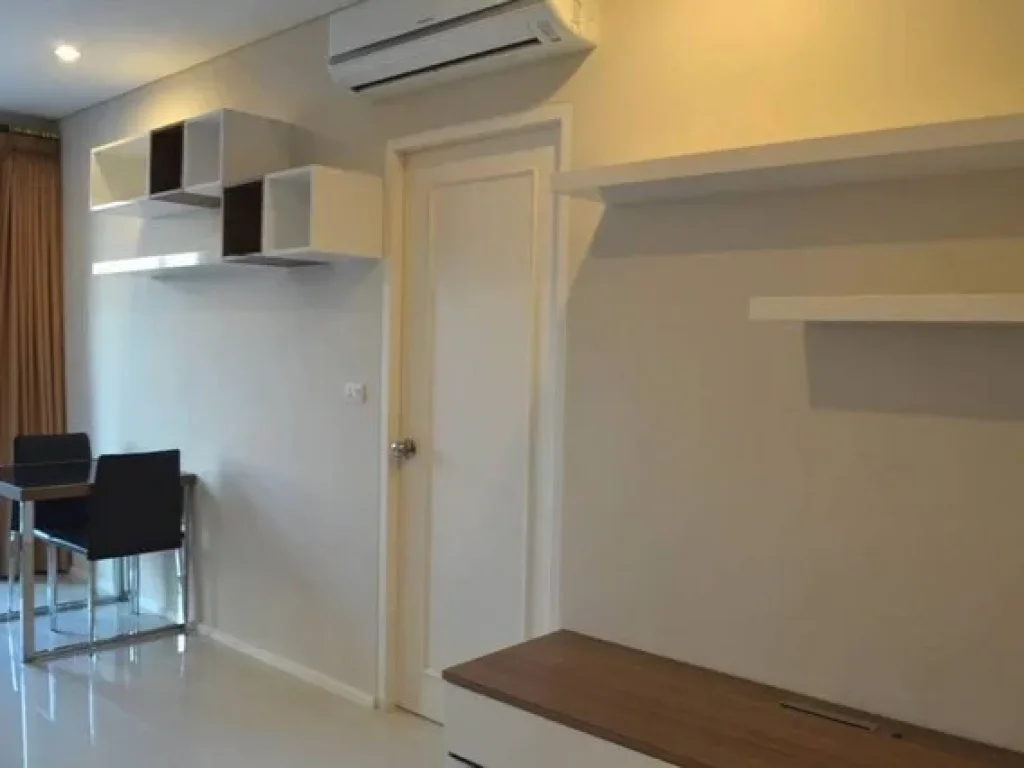 T353 ให้เช่า VILLA ASOKE ใกล้ MRT เพชรบุรี ชั้น 25  40 ตรม เฟอร์ครบ มีเครื่องซักผ้า 25000 บาท