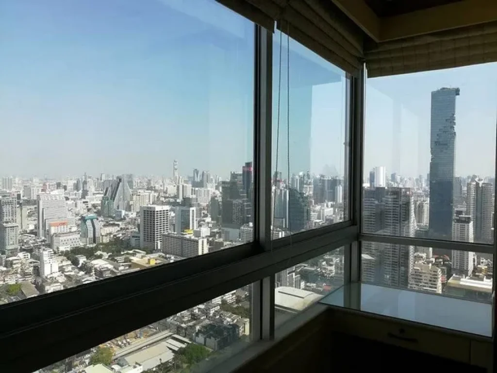 T324 ให้เช่า SATHORN HOUSE ใกล้ BTS สุรศักดิ์ ชั้นสูง 120 ตรม 3 นอน 2 น้ำ เฟอร์ครบ 45000 บาท