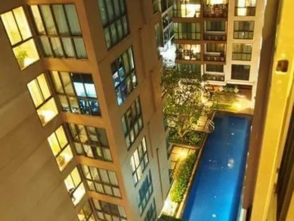 T289 ขาย IDEO BLUCOVE SATHORN ใกล้ BTS วงเวียนใหญ่ ชั้น 8 -35 ตรม ห้องมุม เฟอร์ครบ 3850000 บาท