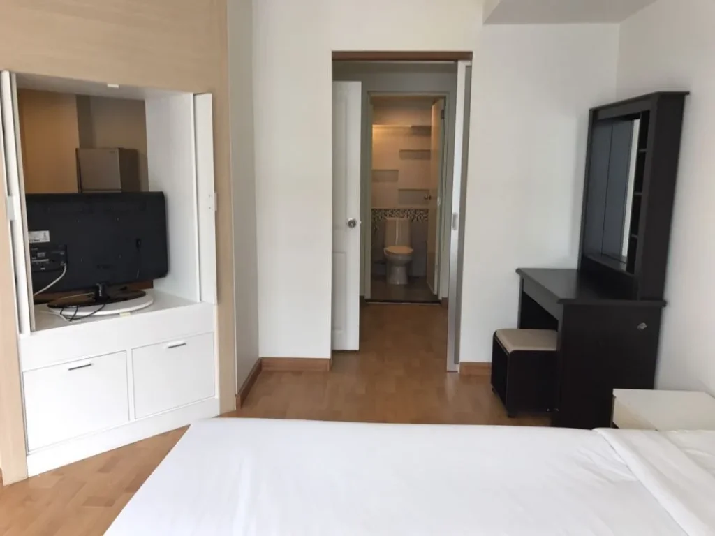 For Rent ให้เช่า Waterford Sukhumvit 50 1 bed 1 bath 565 sqm BTS Onnuch