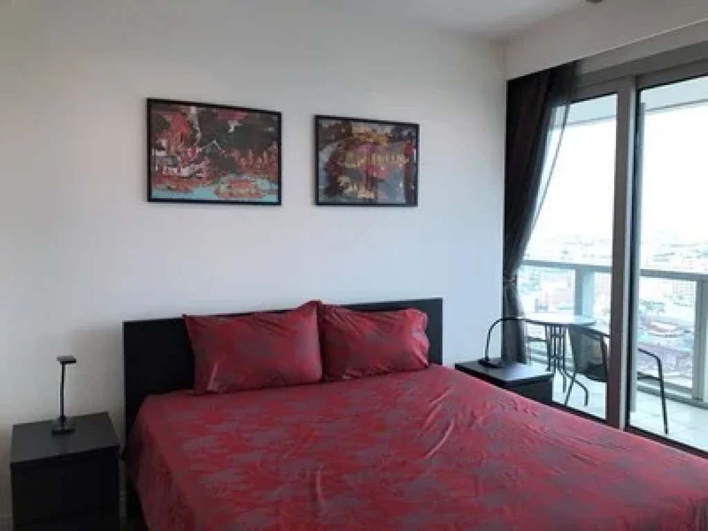 Bed and 1 Study Room for Rent at The River Charoenakorn 13 Tower A River View