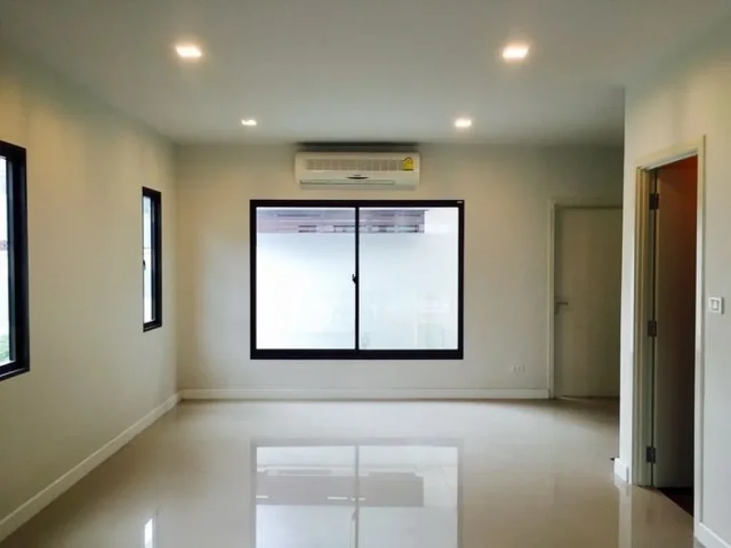 ให้เช่าหรือขาย Town Home Plex บนถบางนาตราด กม3 ห้องหัวมุม 36 ตรว38500 บาทต่อเดือน เหมาะสำหรับเป็นพักอาศัยและทำธุรกิจ