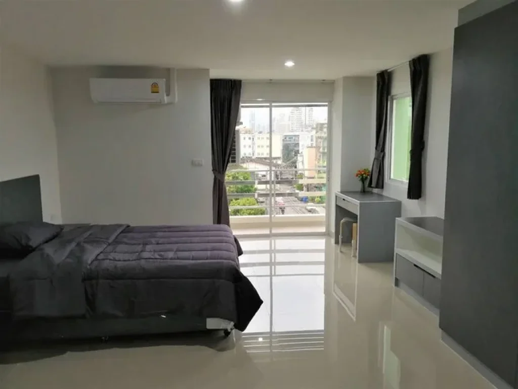 Apartment Sathon of Bangkok for rent SK Grand Lumpini Apartment 40 Sqm 1 bed room have a swimming pool