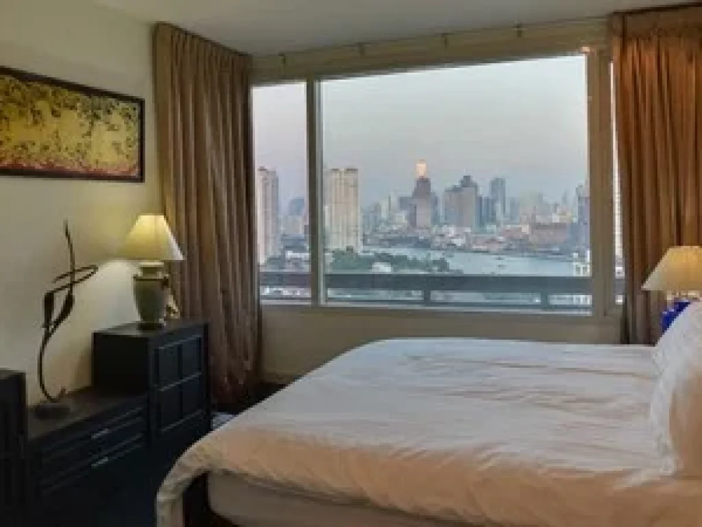 Bedrooms for sell at Watermark Chaophraya River Beautiful View