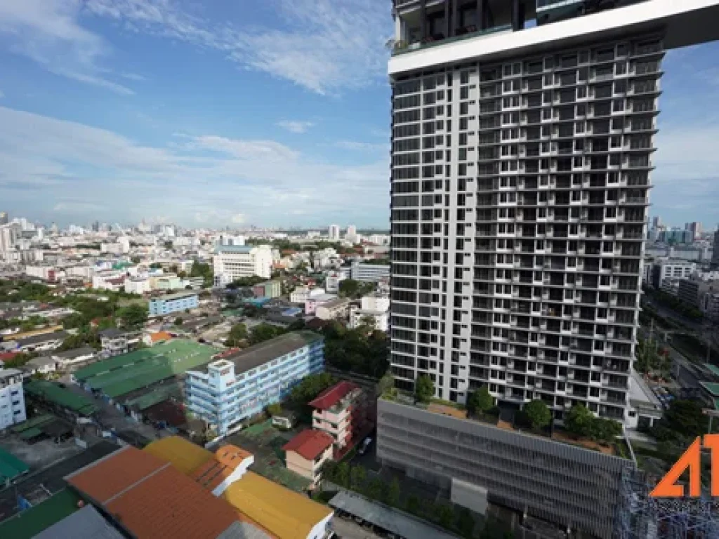 Condo for Sell Rhythm Sathorn - Narathiwas near BTS Chongnonsi- 2bedrooms 55 sqm best price