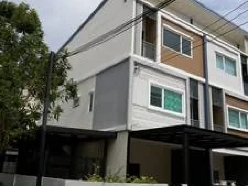 หมู่บ้าน VILLETTE CITY พัฒนาการ ต้องการขายด่วน4ห้องน้ำ3ห้องน้ำ