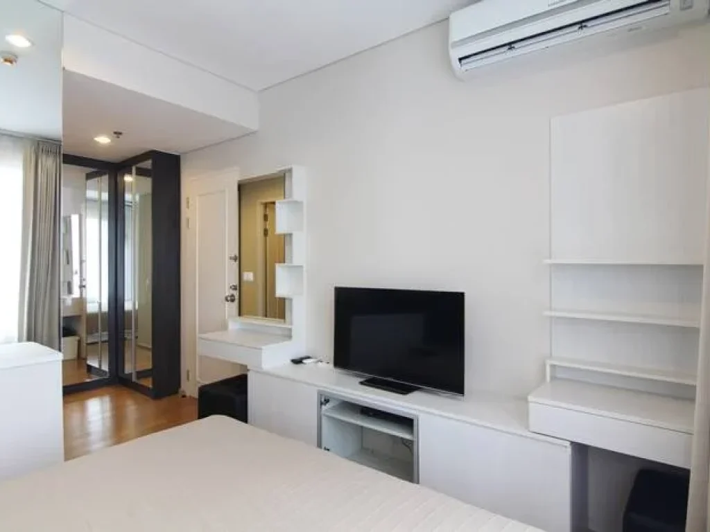 For Rent ให้เช่า Villa Asoke 1 bed 1 bath 49 sqm ใกล้ MRT Petchaburi