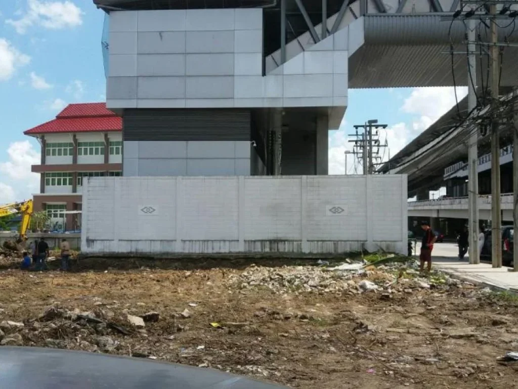 โครงการที่ดินติดถนน รัตนาธิเบศ ติดสถานีรถไฟฟ้า สีม่วง ใกล้แยกบางพลู