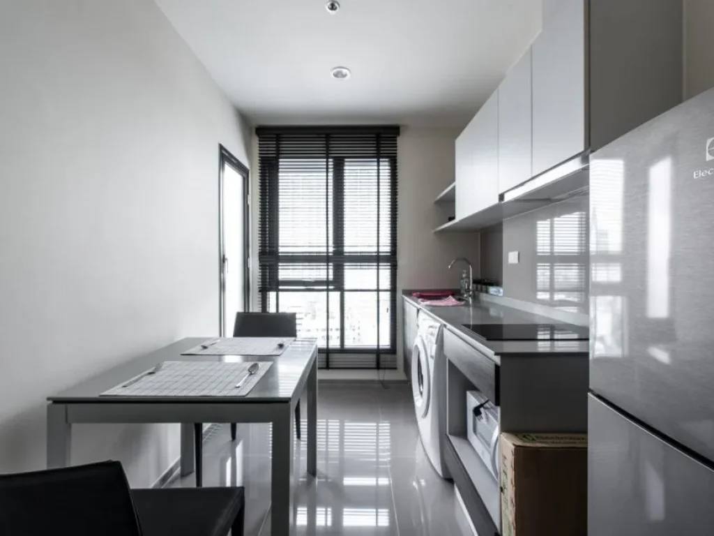 For rent ให้เช่า Centric huaikhwag station 1 bed 1 bath 3268 sqm