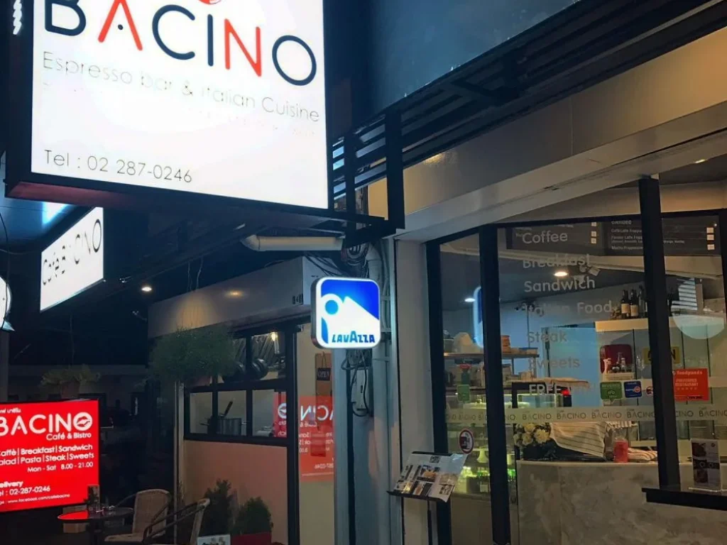 เซ้งร้านCafe Bacino พร้อมอุปกรณ์และตกแต่ง ซอยศรีบำเพ็ญ สาทร