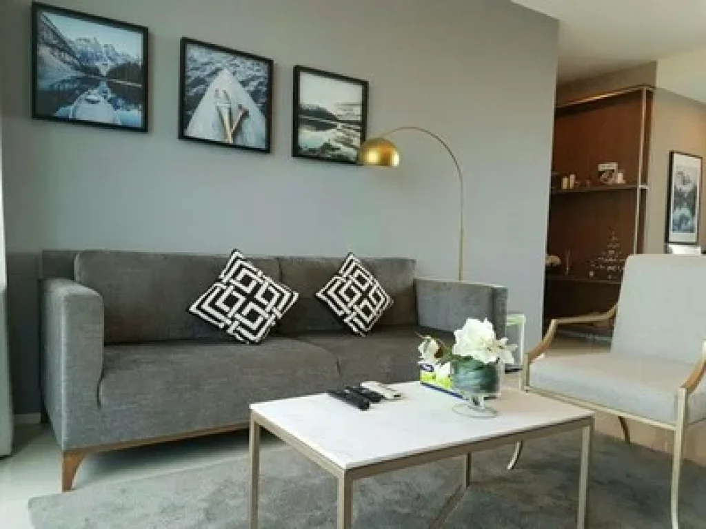 For rent 3 bed at Menam Residense luxury residential next to Asiatique with river view