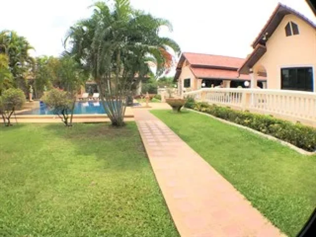 Detached Houses for Sale in Pattaya with Spanish cottage style