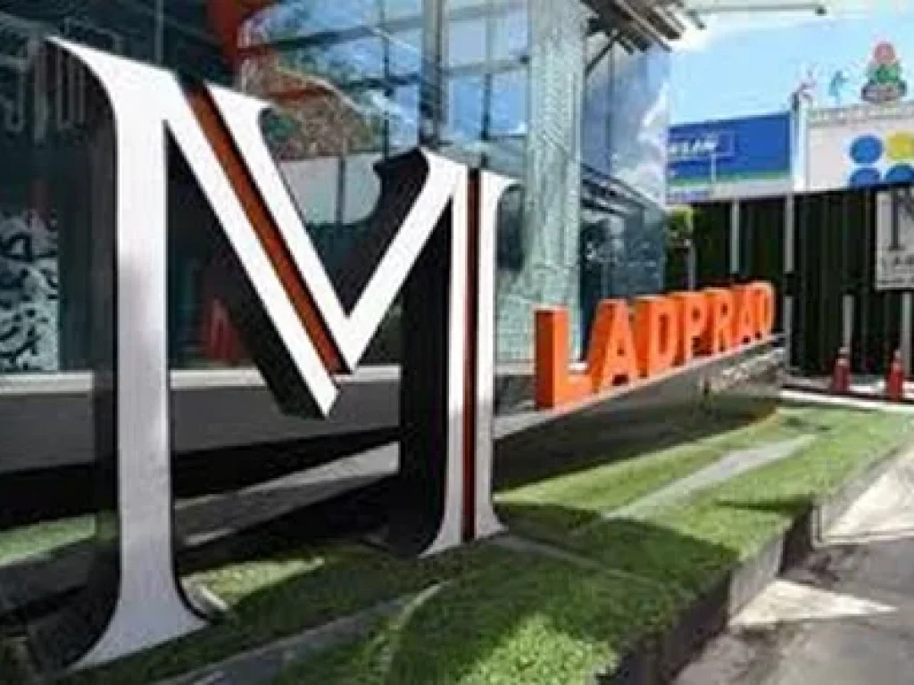 ให้เช่า M Ladprao ขนาด 38 ตรม 20Kต่อเดิอน For rent M Ladprao size 38 sqm 20K per month