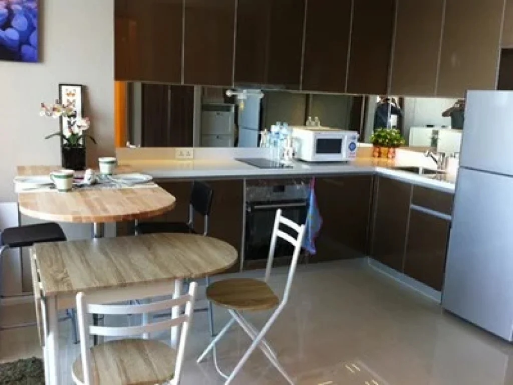 RC0587M ให้เช่า Menam Residences ใกล้BTSสะพานตากสิน ชั้น20  50 ตรม  35000 บาท