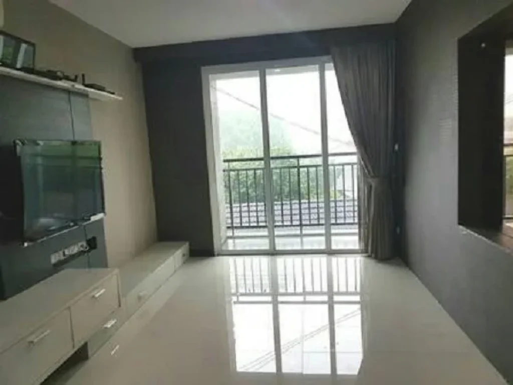 Sell Condo sukhumvit16 Asok Good price Good Location