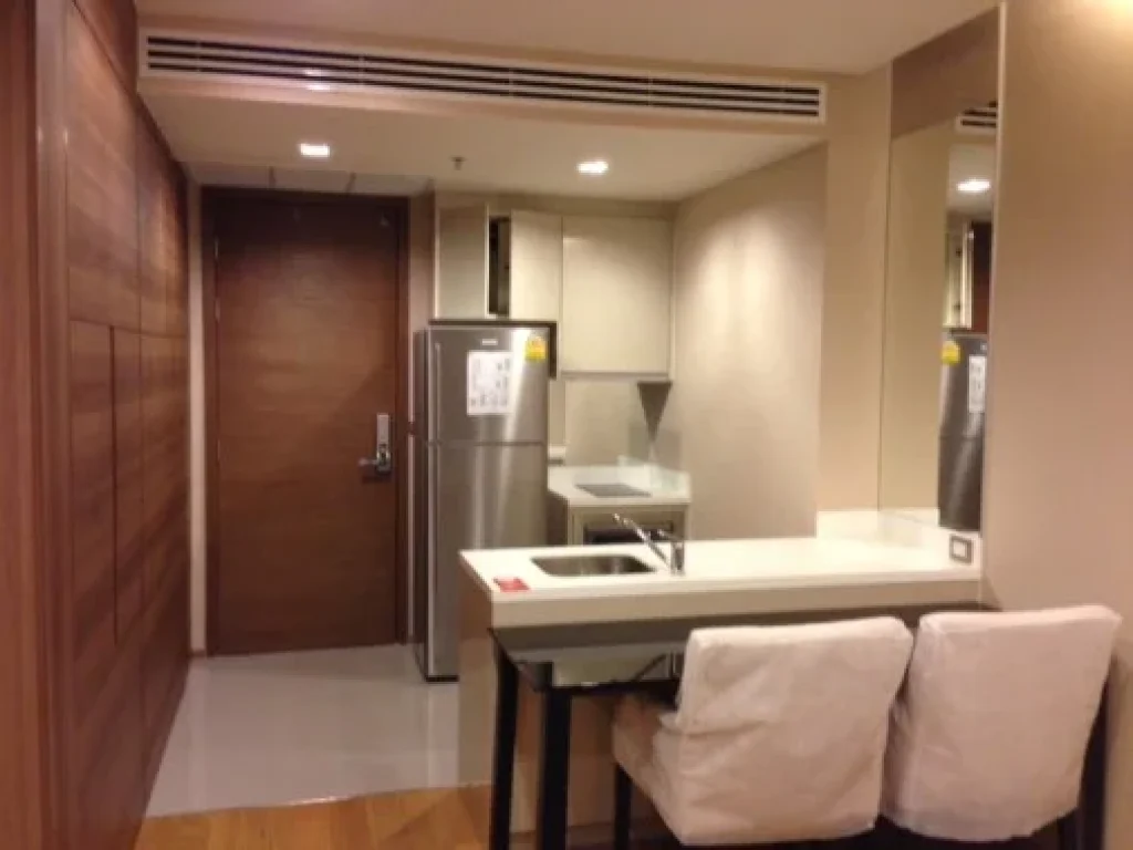 Au207 ให้เช่า The Address Sathorn ใกล้ BTS สถานีช่องนนทรี