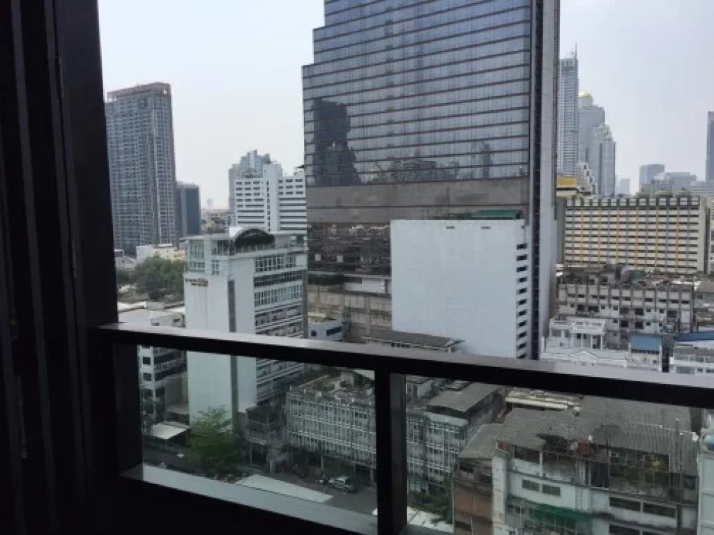 BAu100 ขาย คอนโด M Silom ใกล้ บีทีเอสช่องนนทรี เฟอร์ครบ