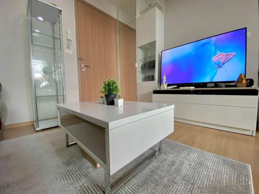 ให้เช่าCondo Fuse Chan-Sathorn BTS Chong Nonsi ชั้น14 ขนาด30 sqm ราคา 13000 บาท 0972989594