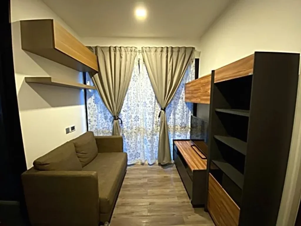 ขาย Brown Condo รัชดา 32 วิวสระว่ายน้ำ ชั้น 5 พร้อมอยู่