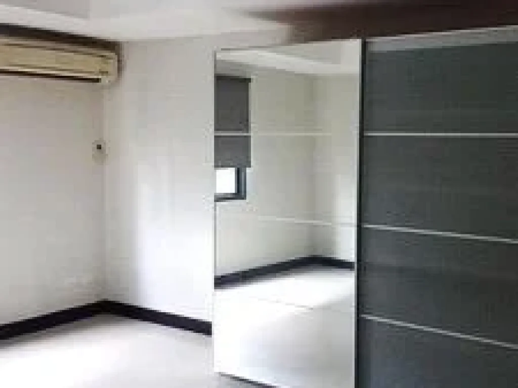 เช่า FOR RENT COMMERCIAL BUILDING CHAROENKRUNG 5 beds 5 baths 24 Sqw38000