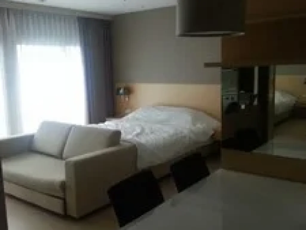 For rent Noble Remix near BTS Thonglor Studio 37 Sqm Floor 16 Fully Furnished