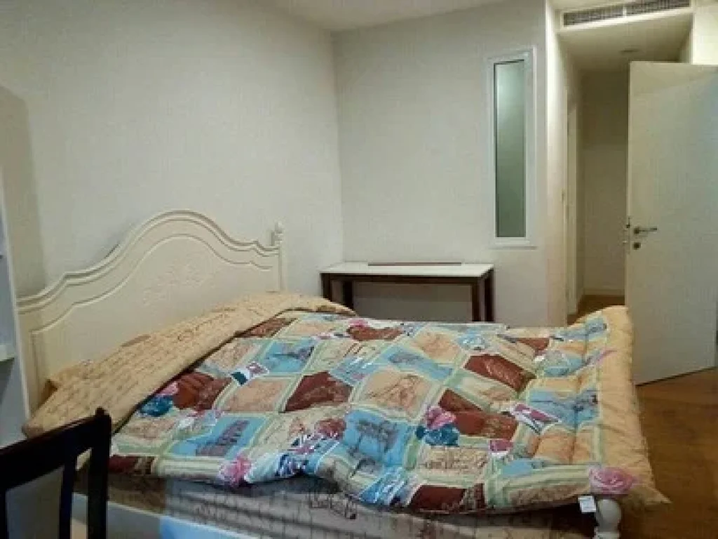 Room for rent at Condolette Light Convent 33 sqm 3rd floor Fully furnished