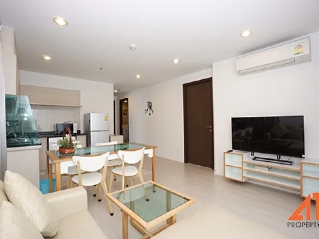 For Rent ให้เช่า คอนโด Rhythm สาทร-นราธิวาส - 61 ตรม 2 ห้องนอน 2 ห้องน้ำ แต่งสวย พร้อมเฟอร์