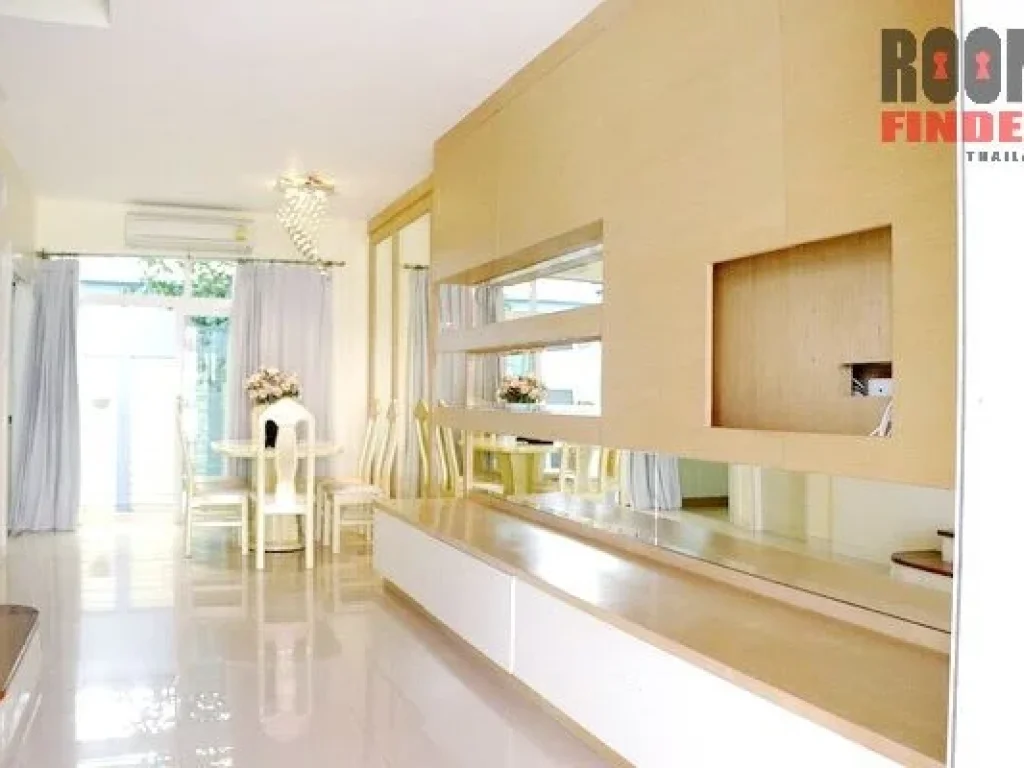 เช่า FOR RENT URBANION SRINAKARIN 461 3 beds 3 baths 3 Storey 25 Sqw27000 Amazing Decorated NEAR SEACON SQUARE