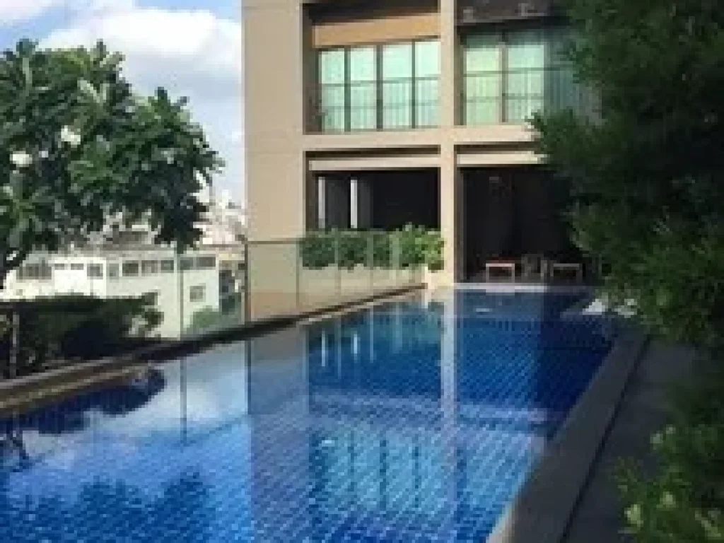 Noble Refine Sukhumvit 26 for rent Distance from BTS Phromphong 200 meters