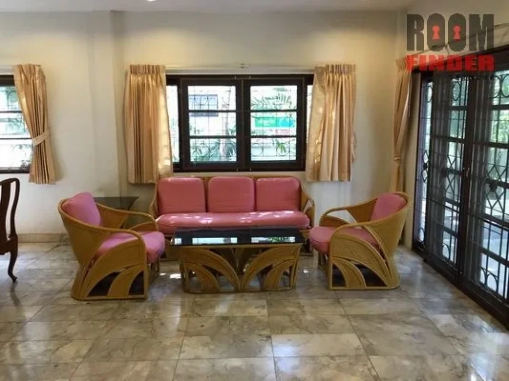 FOR RENT SRIPONG VILLAGE LASALLE 46 3 beds 3 baths 1 maidroom 72 Sqw 35000 Fully Furnished HOT DEAL