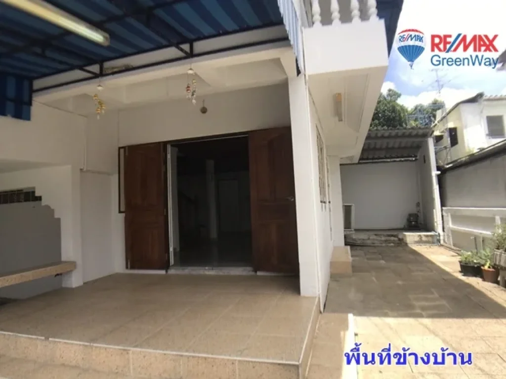 บ้านแฝดสุขุมวิท77 อ่อนนุช70-1 หมู่บ้านนุชเวศน์ 39 ตารางวา ปรับปรุงใหม่ ราคา 3 ล้าน 2แสนบาท