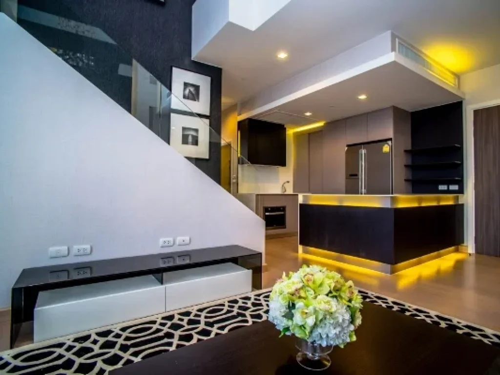 ให้เช่าคอนโด Urbano Absolute สาทร-ตากสิน 120 ตรม ห้อง Duplex Penthouse สวยมาก