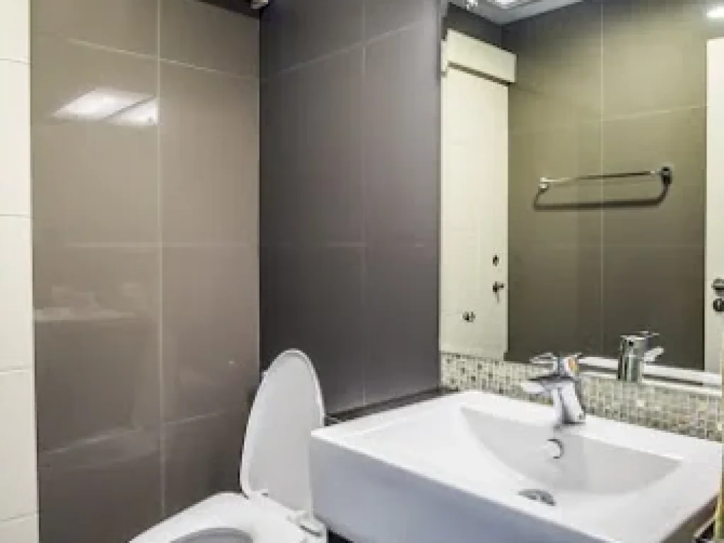 Condominium For Sell bts thonglor 1bed 1bath ขาย The Crest สุขุมวิท 34 1 ห้องนอน 1 ห้องน้ำ 45 ตรม ใกล้ BTS ทองหล่อ