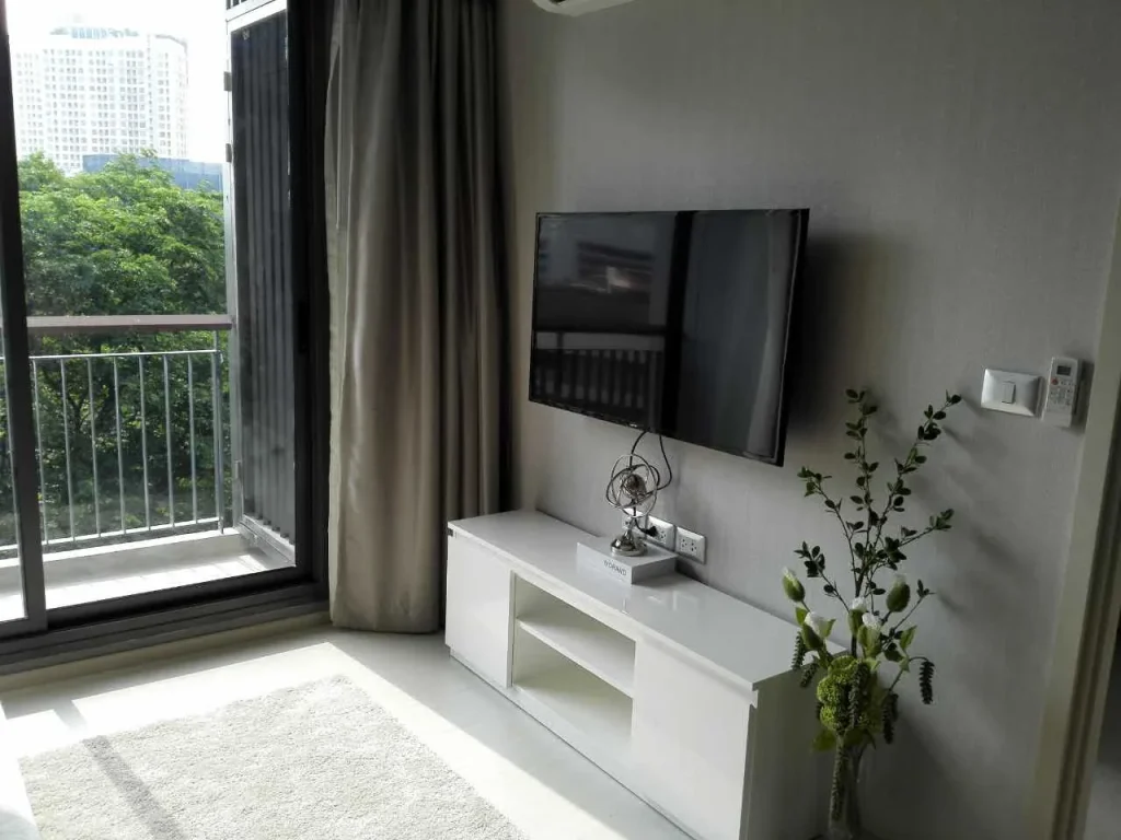 For Rent ให้เช่า RHYTHM Sukhumvit 42 1 bed 1 bath 45 sqm ใกล้ BTS Ekkamai