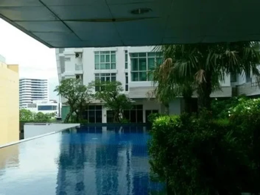 Sell Condo close to Ekkamai BTS Nusasiri Grand 180 sqm 10th Floor New Room with special price