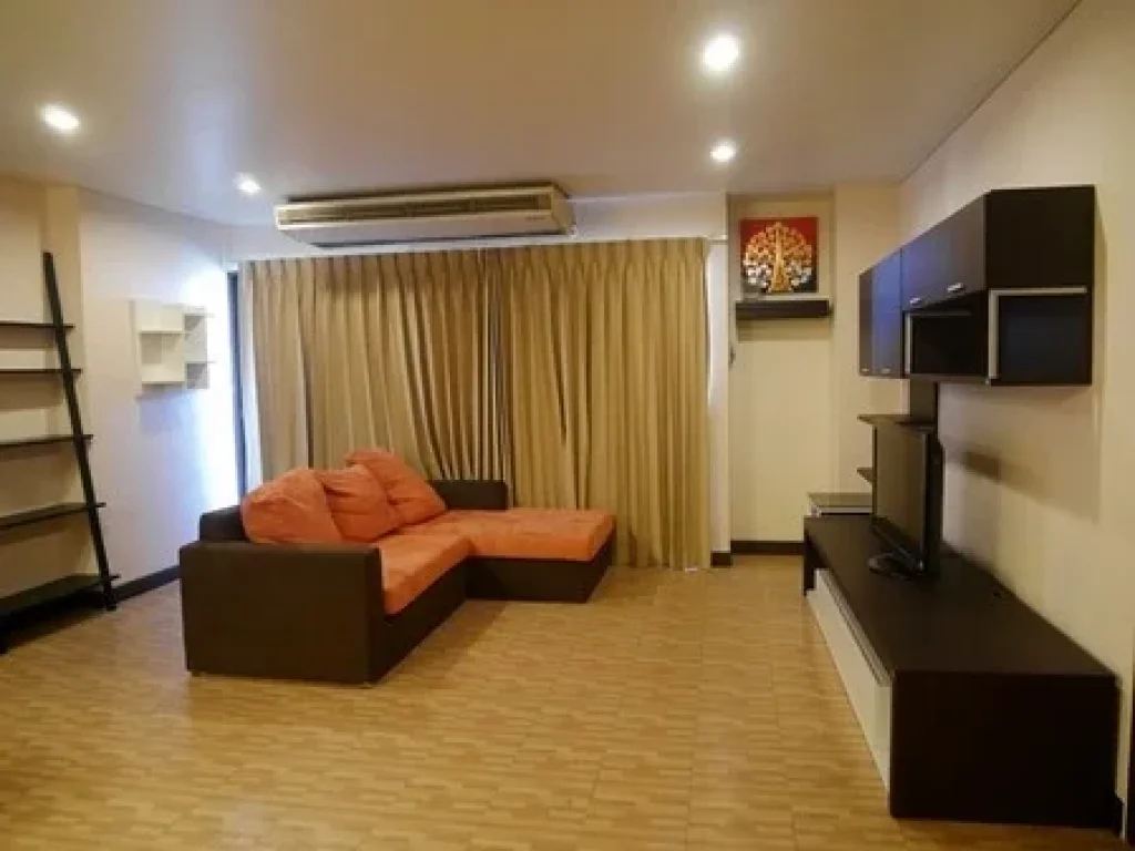 For Rent Bangna Complex Resident ให้เช่าคอนโดบางนาคอมเพล็กซ์ เรสซิเดนเชียลห้องมุม 131 ตรม ติดต่อคุณเปี๊ยก 0994946599