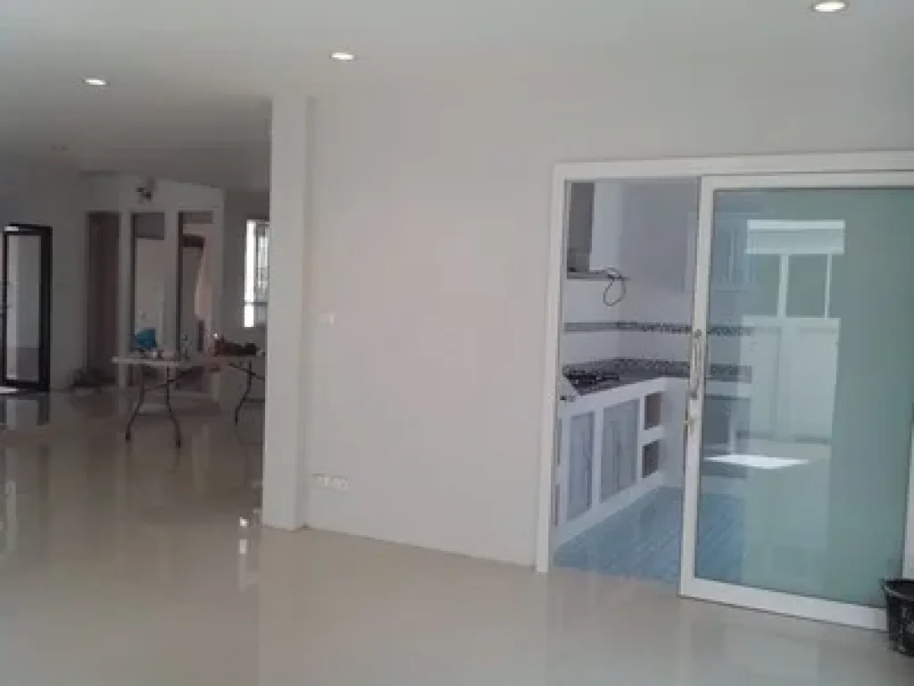 ็house for rent 35k ขาย 7 ล้าน 67 ตรว 3 นอน 3 น้ำ อ่อนนุช44 4 ที่จอดรถ 0627824672