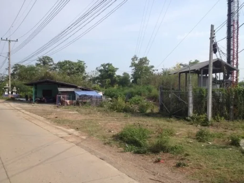 ขายที่ดิน หน้าโรงเรียนสิรินธรราชวิทยาลัย ติดถนนยิงเป้าใต้ เข้าซอย 200 เมตร หน้ากว้างติดถนน 60 เมตร