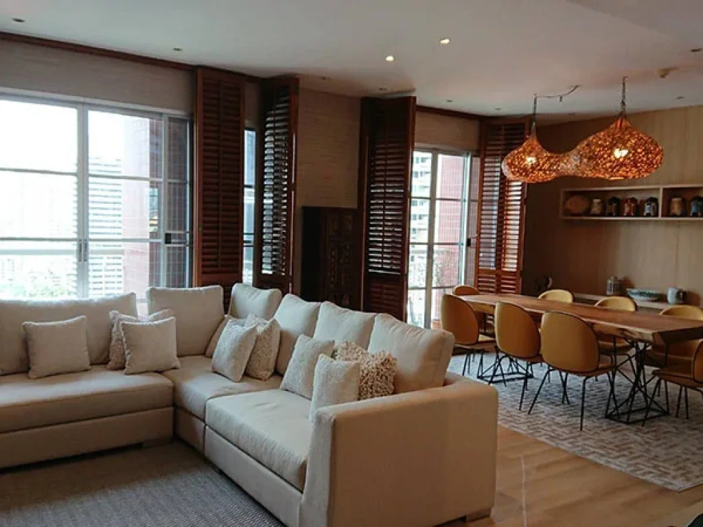 เช่าด่วน คอนโด 2 ห้องนอน เพนท์เฮาส์ ตกแต่งสวย สุขุมวิท For Rent Beautiful 2 Bedroom Penthouse