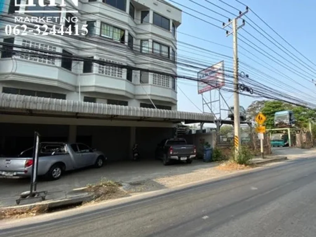 ขายด่วน อาคารพาณิชย์ 3 คูหา คลอง 2 คลองหลวง ใกล้วัดพระธรรมกาย